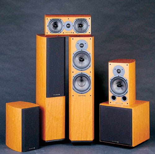 Wharfedale Diamond 9 speakers surroundluidsprekers